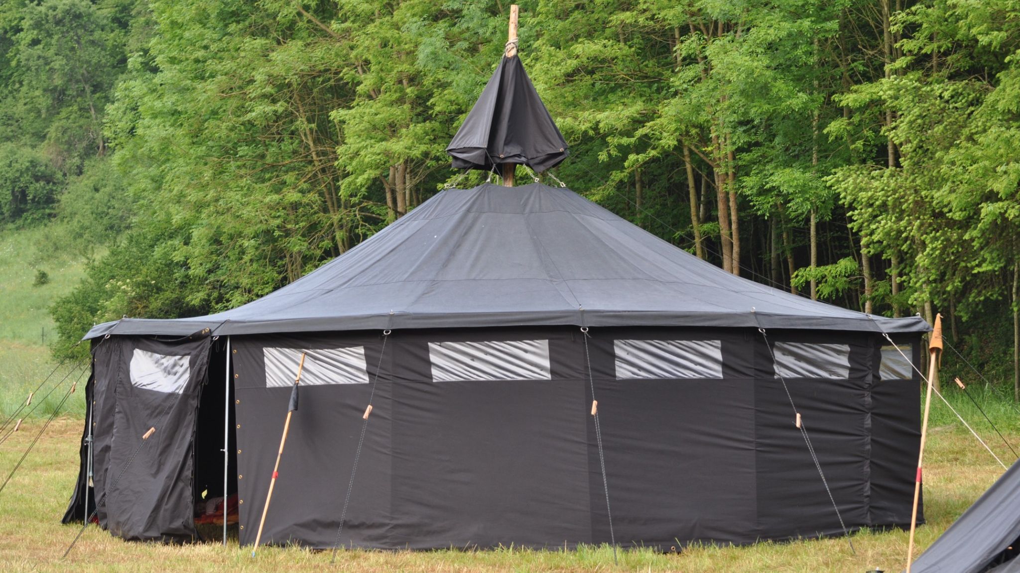 Wie kann ich mich am synodalen Prozess der Weltkirche beteiligen?